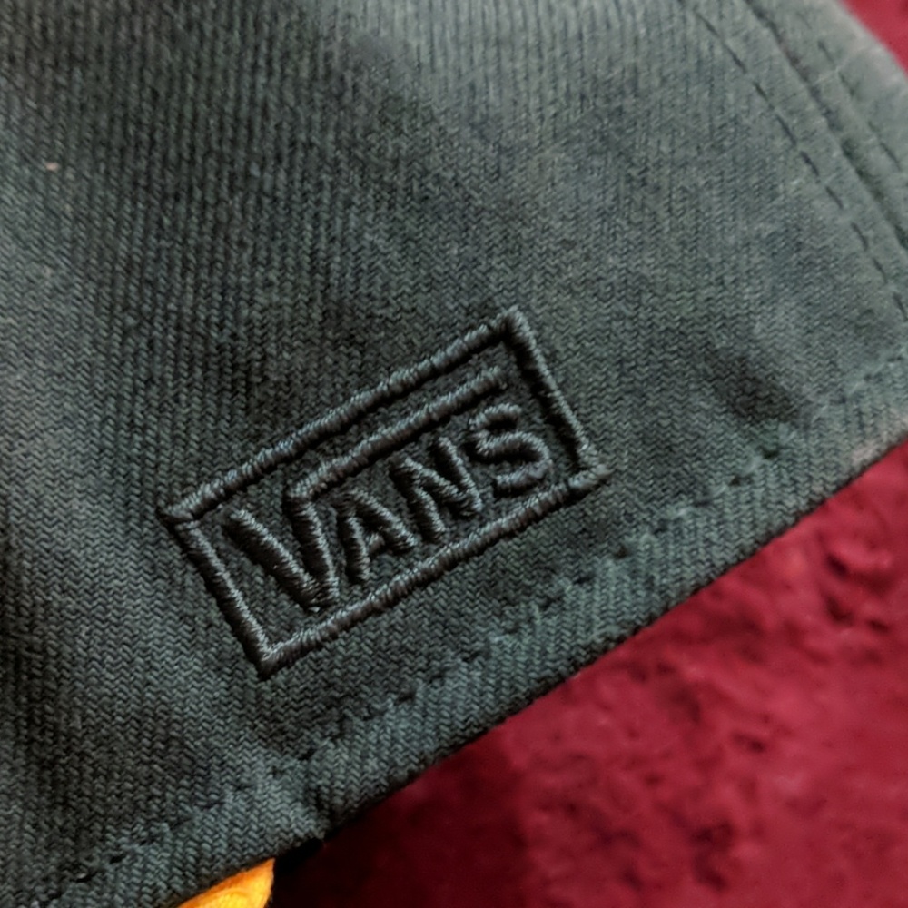 Authentic snap back hat - Picture 2 of 6